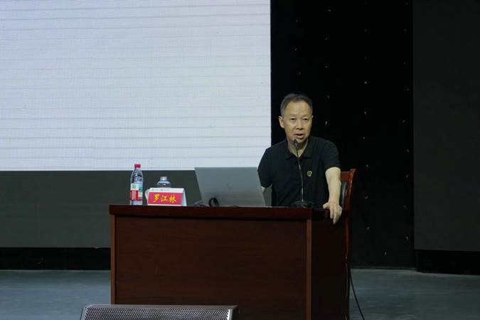 图示, 示意图

中度可信度描述已自动生成:ver1